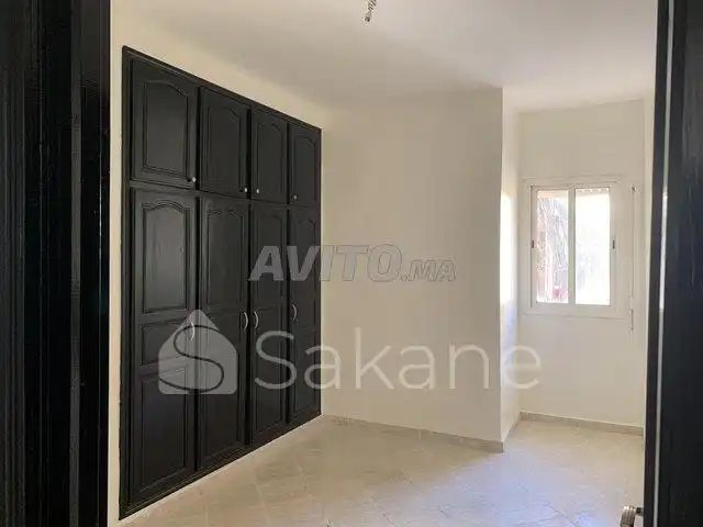 شقة بثمن مناسب مع امكانية بناء الطابق الثالث - 2/6