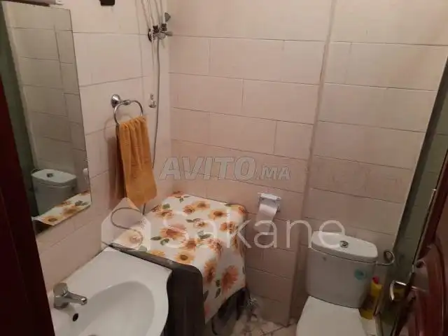 Appartement à résidence el menzah - 3/6