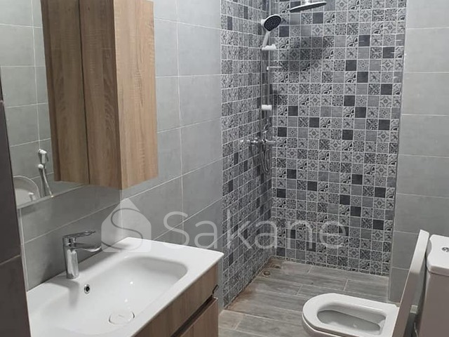 Appartement spacieux a vendre au centre Sidi Allal Bahraoui Kamouni - 3/5