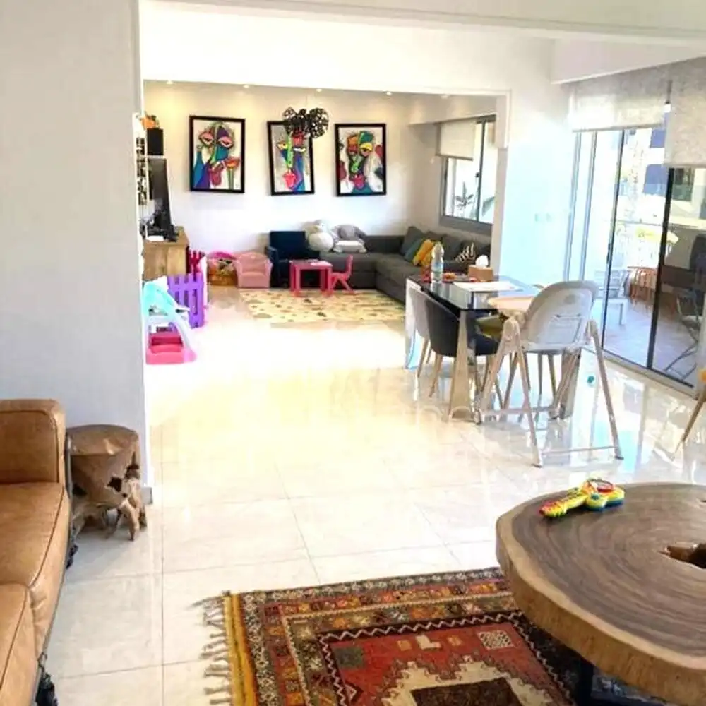 joli appartement 167m² Quartier les Princesses - 2/6