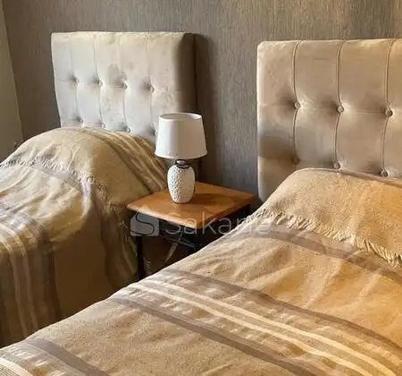 Joli appartement meublé de 160m² et 50m² terrasse près de Bd Massira