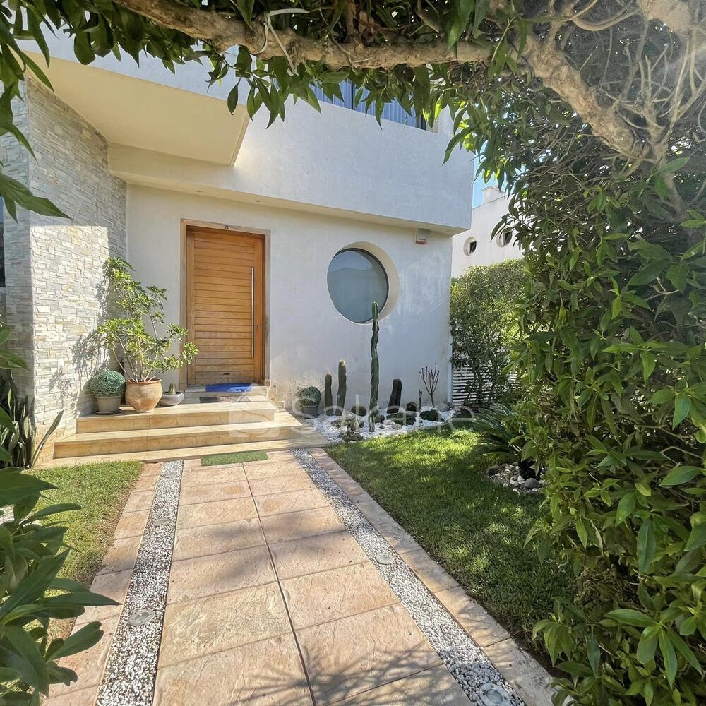 Très jolie villa à vendre en résidence sécurisée  à Dar Bouazza - 3/6