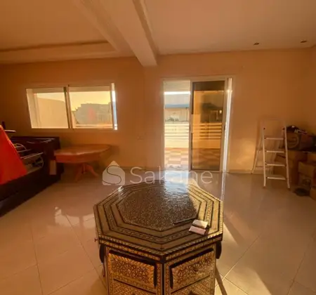Belle appartement à vendre bien ensoleillé bien aéré lumineuse au 5ème Étage