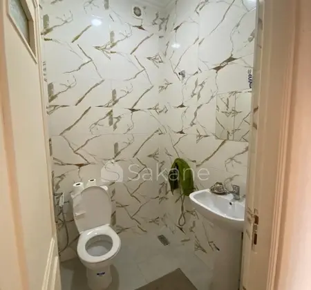 Appartement à vendre en plein centre-ville en face mall mawarid abdalas