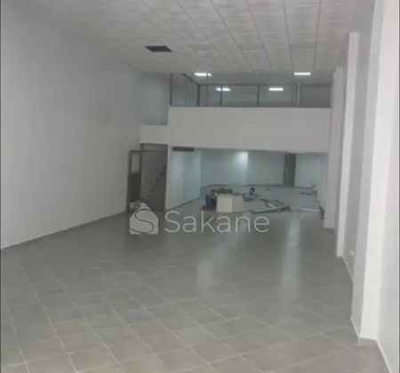 Local commercial à vendre