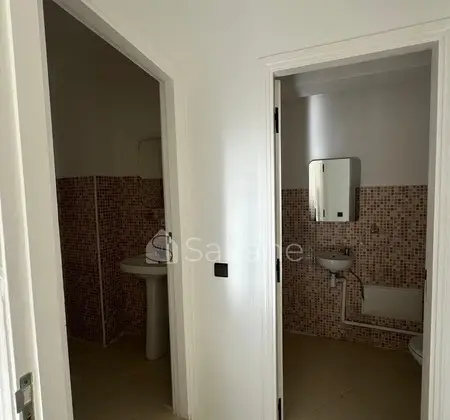 Appartement Rénové 47 m²–Résidence Fermée Temara