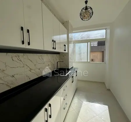 Appartement Rénové 47 m²–Résidence Fermée Temara