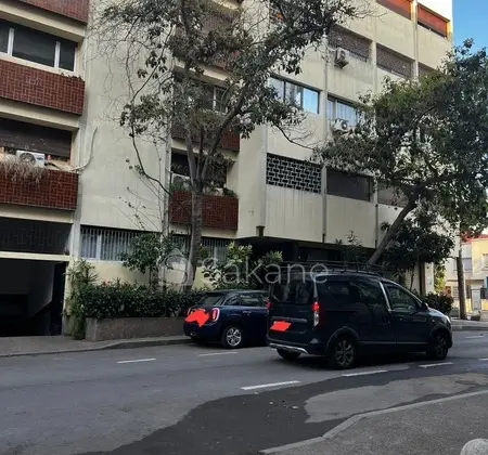 location d'un appartement a avenue France Agdal