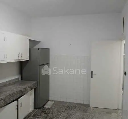 location d'un appartement a avenue France Agdal