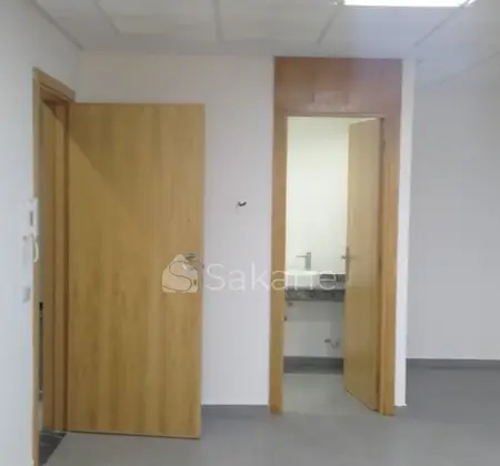 Plateau de bureau à louer à Hay Errahma