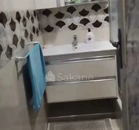 شقة نقية بالاتات بحي القدس إقامة المنصورية سيدي برنوصي